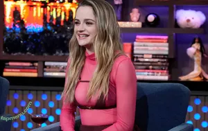 joey_king / iam_jaygarcia / joeyking nude photo #1355
