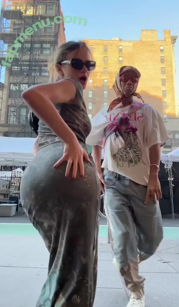 joey_king nude photo #1465 (iam_jaygarcia / joeyking)