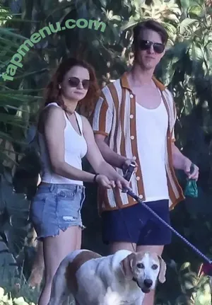 Joey King / iam_jaygarcia / joeyking nude photo #0028