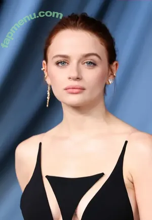 Joey King / iam_jaygarcia / joeyking nude photo #0135