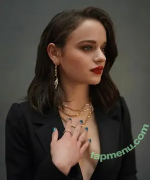 Joey King / iam_jaygarcia / joeyking nude photo #0173