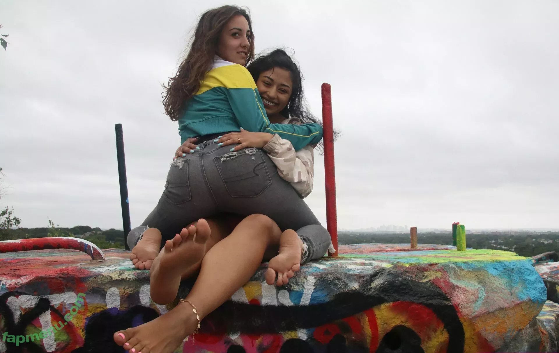 Joey's Feet Girls nude photo #0148 (bubbybombs / joeysfeetgirls)