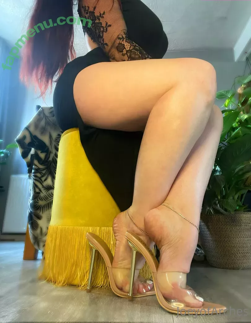 JoeyofArches nude photo #0131 (joeyscotcurves)