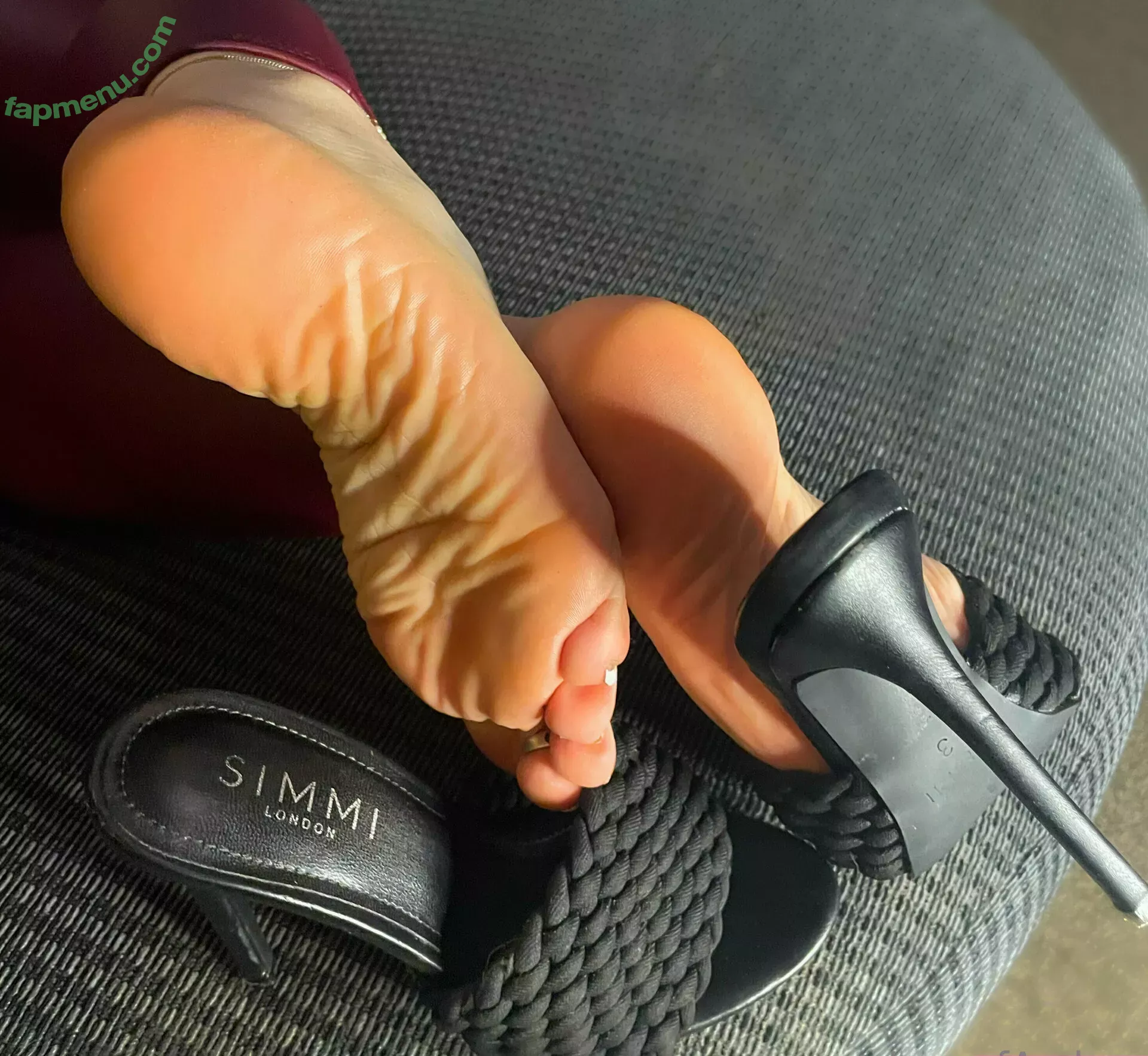 JoeyofArches nude photo #0147 (joeyscotcurves)