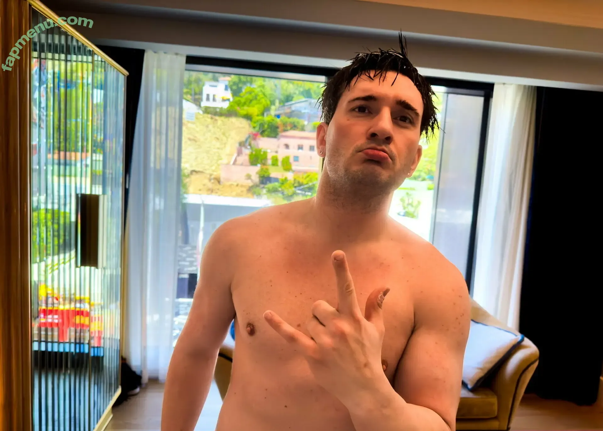 joeysasso nude photo #0030 (joeysasso)