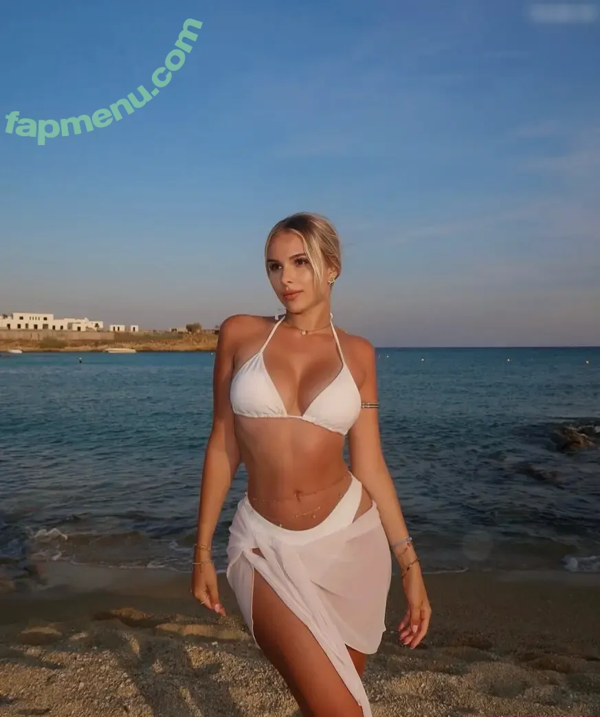 johanna.jrr nude photo #0012 (johanna.jrr)
