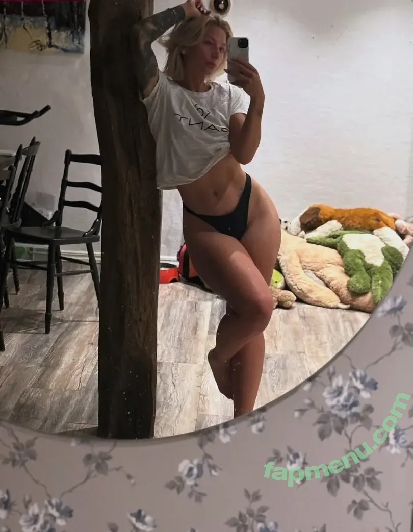 Johanna Juhlin nude photo #0213 (johannajuhlin / johannnajuhlin)