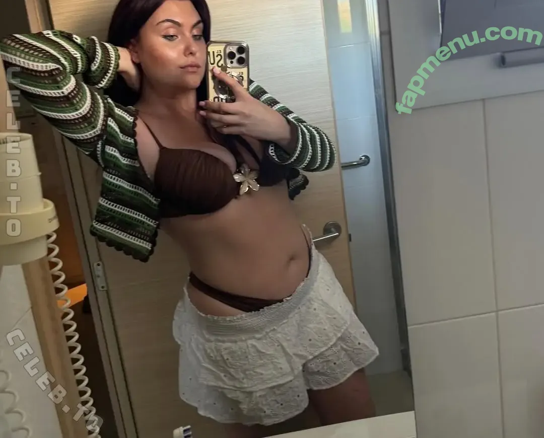 JohannaMuellner nude photo #0152 (johannamllner / mischiidc)