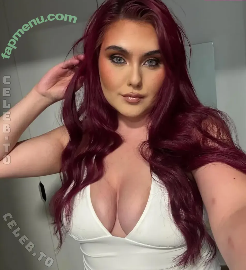 JohannaMuellner nude photo #0167 (johannamllner / mischiidc)