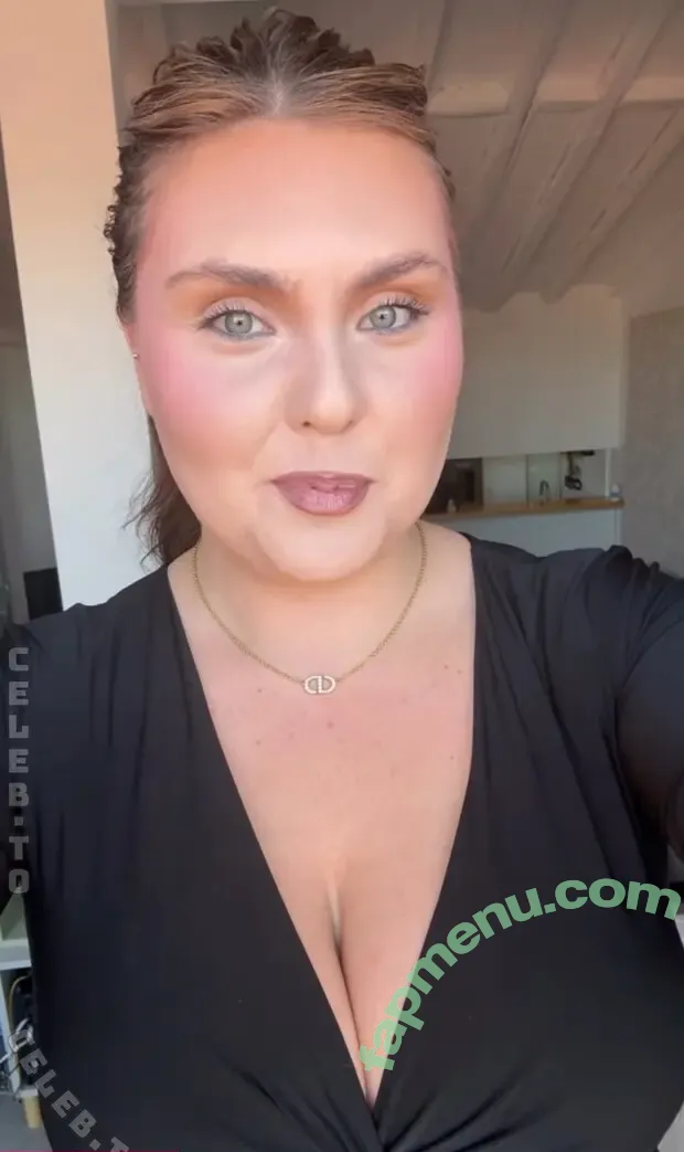 JohannaMuellner nude photo #0187 (johannamllner / mischiidc)