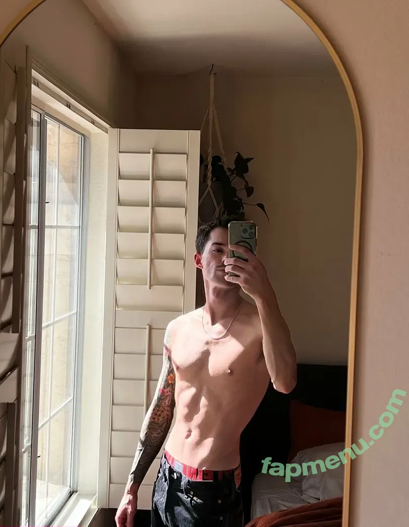 johnniejfree nude photo #0017 (johnniefree)