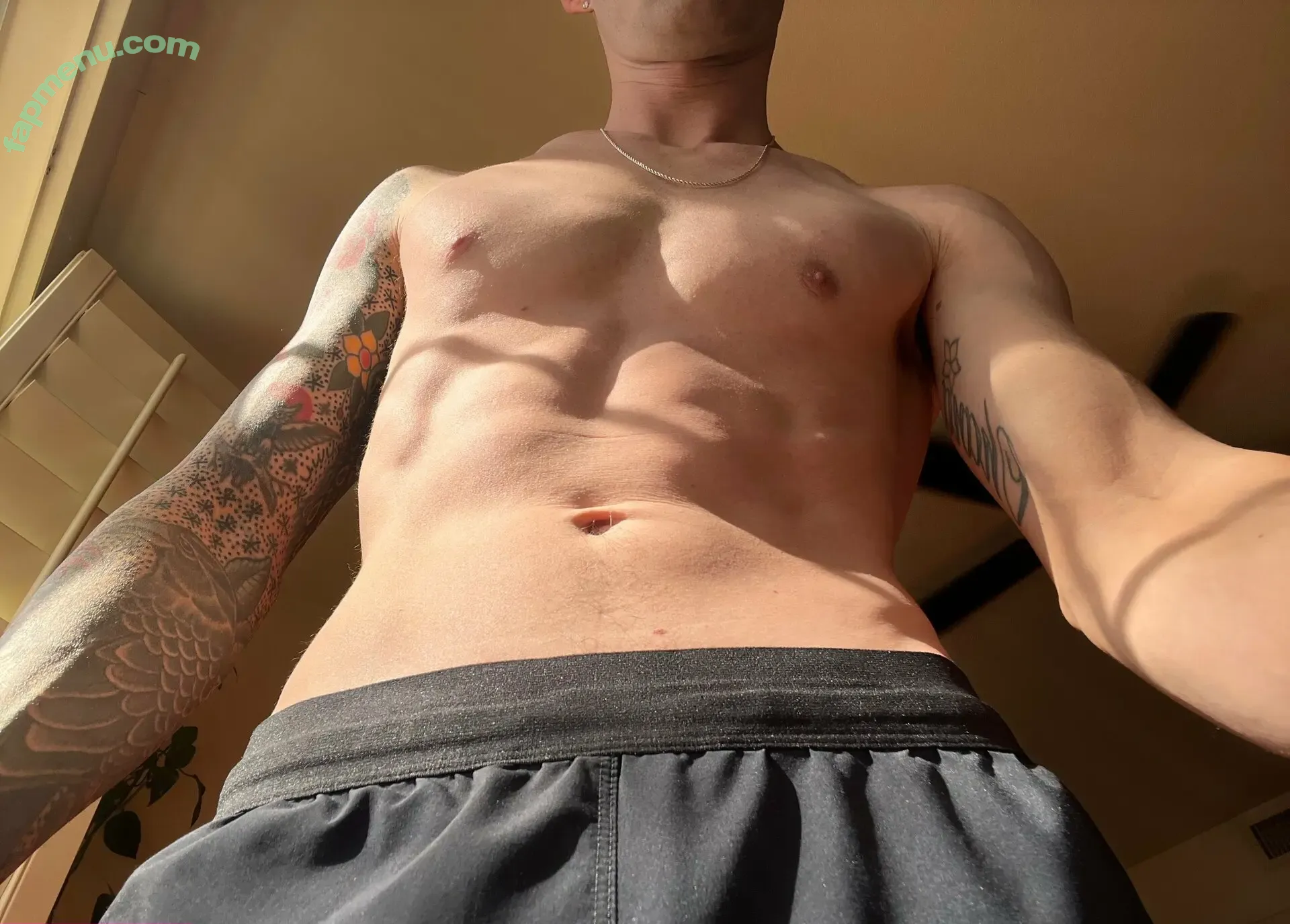 johnniejfree nude photo #0020 (johnniefree)