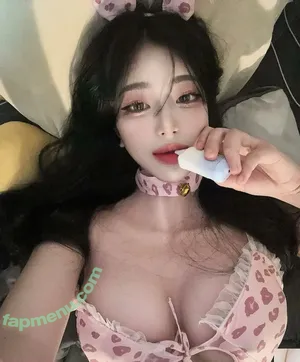  nude photo #0005