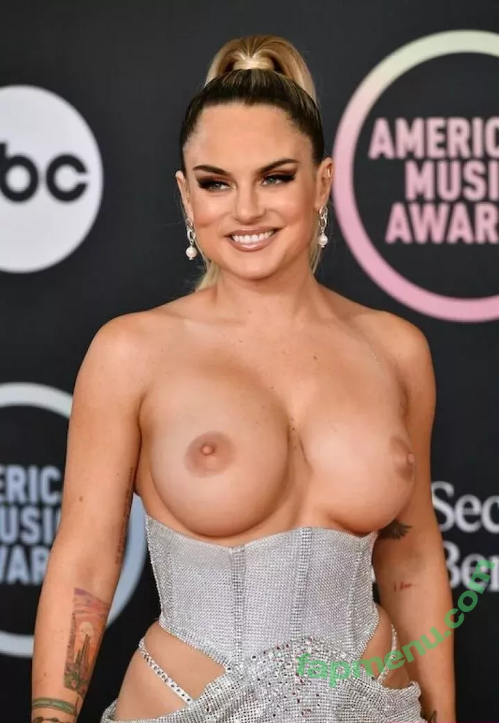 Jojo Levesque nude photo #0298 (iamjojo)