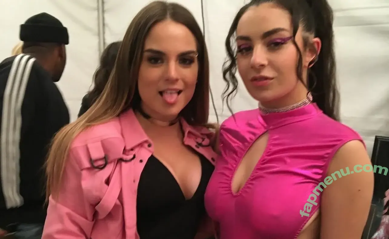 Jojo Levesque nude photo #0859 (iamjojo)