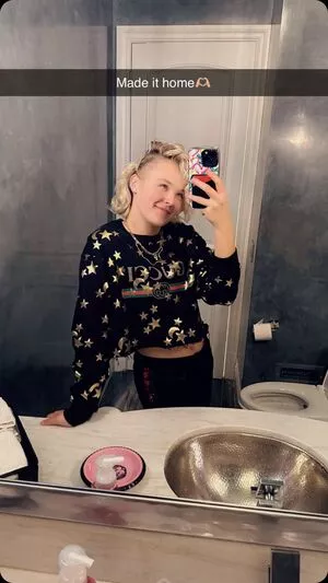 Jojo Siwa / anyuser / itsjojosiwa / jojocutie nude photo #0012