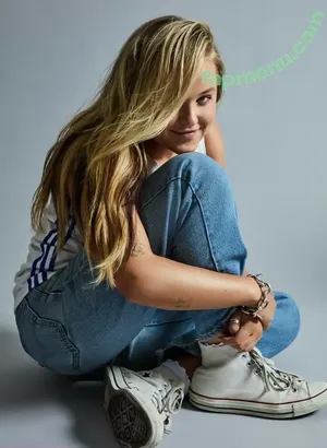 Jojo Siwa / anyuser / itsjojosiwa / jojocutie nude photo #0204