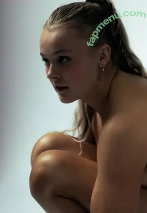 Jojo Siwa / anyuser / itsjojosiwa / jojocutie nude photo #0210