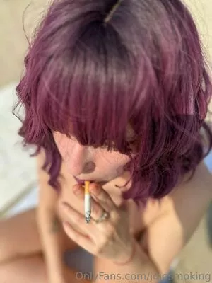 jojosmoking / jojo.sm0king nude photo #0012