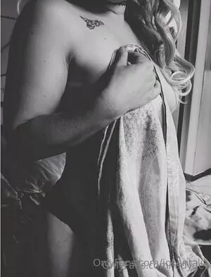 jokeritalia / jokeritalia_ofc nude photo #0047