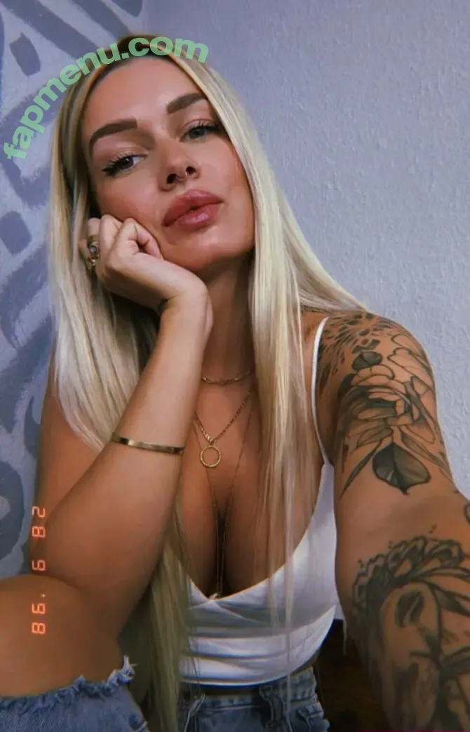 jokeritalia nude photo #0505 (jokeritalia_ofc)