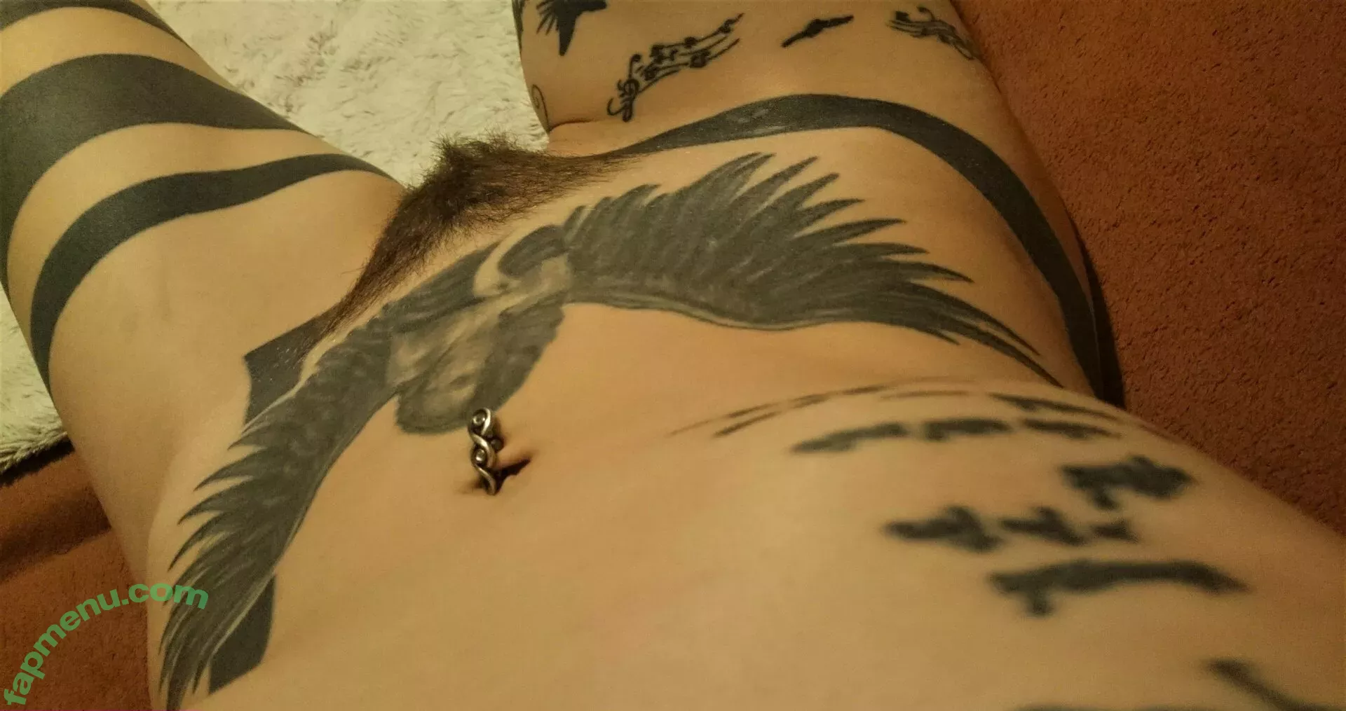 jokers-free nude photo #0031 (thejokers.ff)