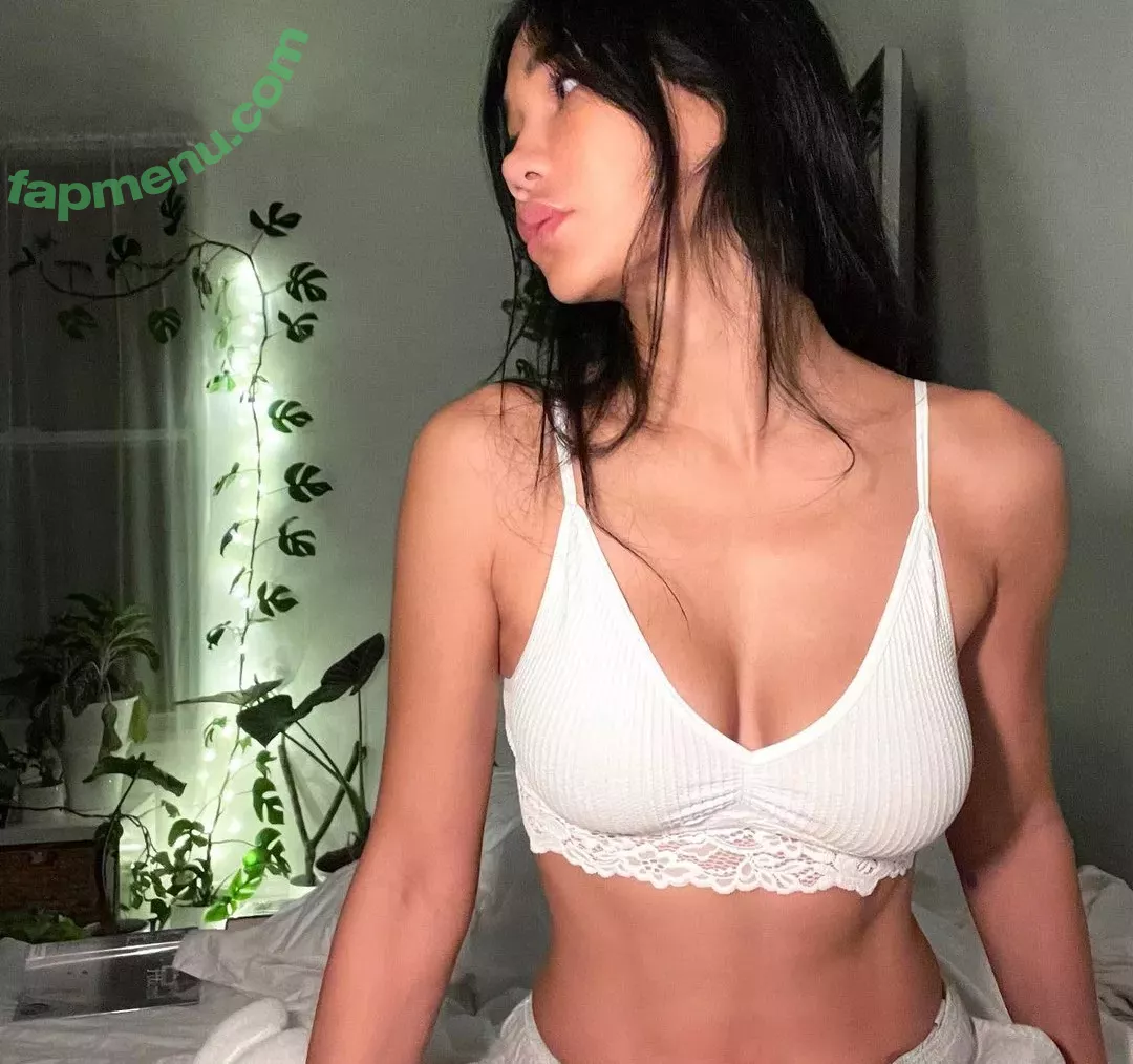 Joleen Diaz nude photo #0025 (joleendiaz / leslylunadiaz)