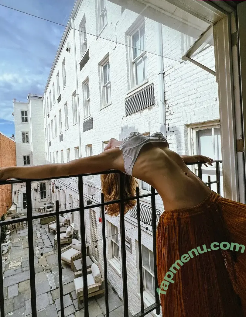 Jolene Roberts nude photo #0053 (mostdopewrld)