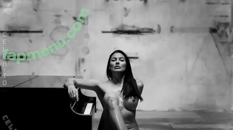 Jolie_rose nude photo #0085 (Madeleine_sic)