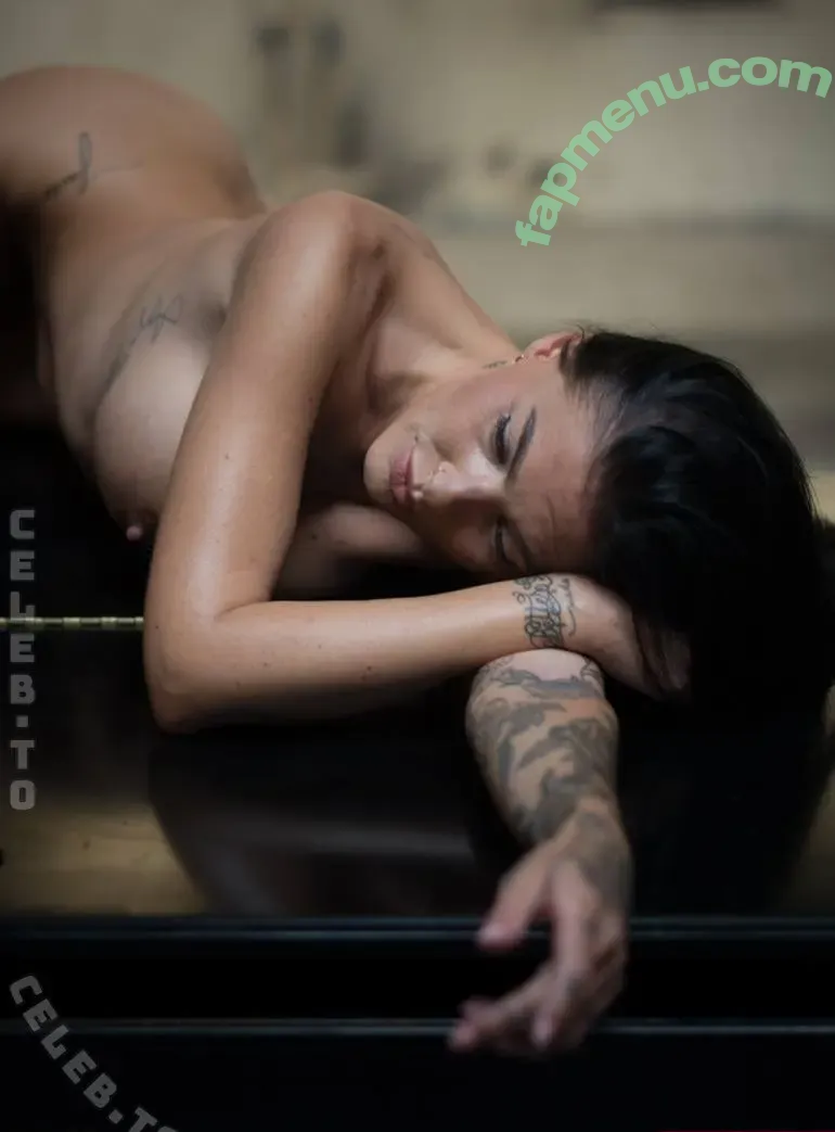 Jolie_rose nude photo #0090 (Madeleine_sic)