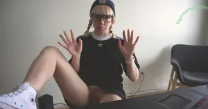 Jolielyon / jolielyons_ / search nude photo #0034