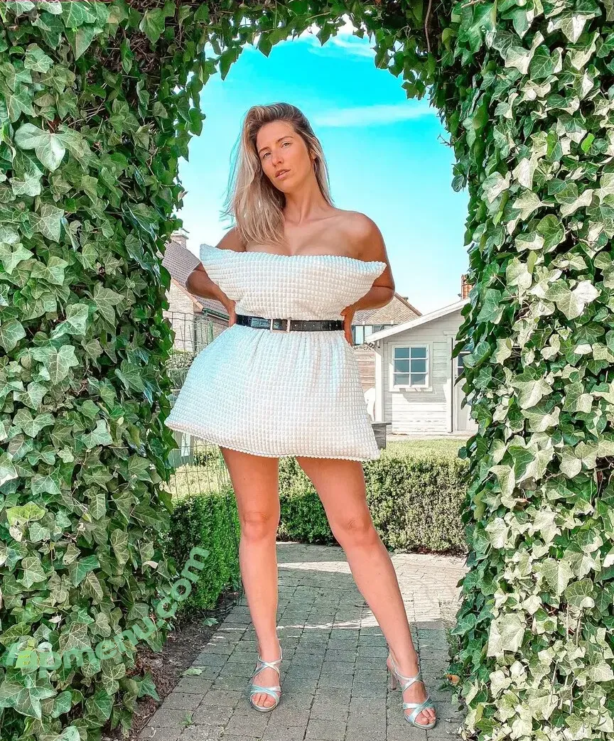 Jolien Orye nude photo #0173 (jolene__o)