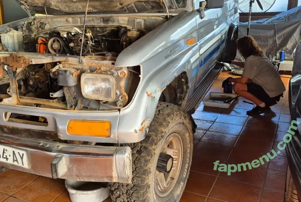 joliettesgarage nude photo #0053 (joliettesgarage)