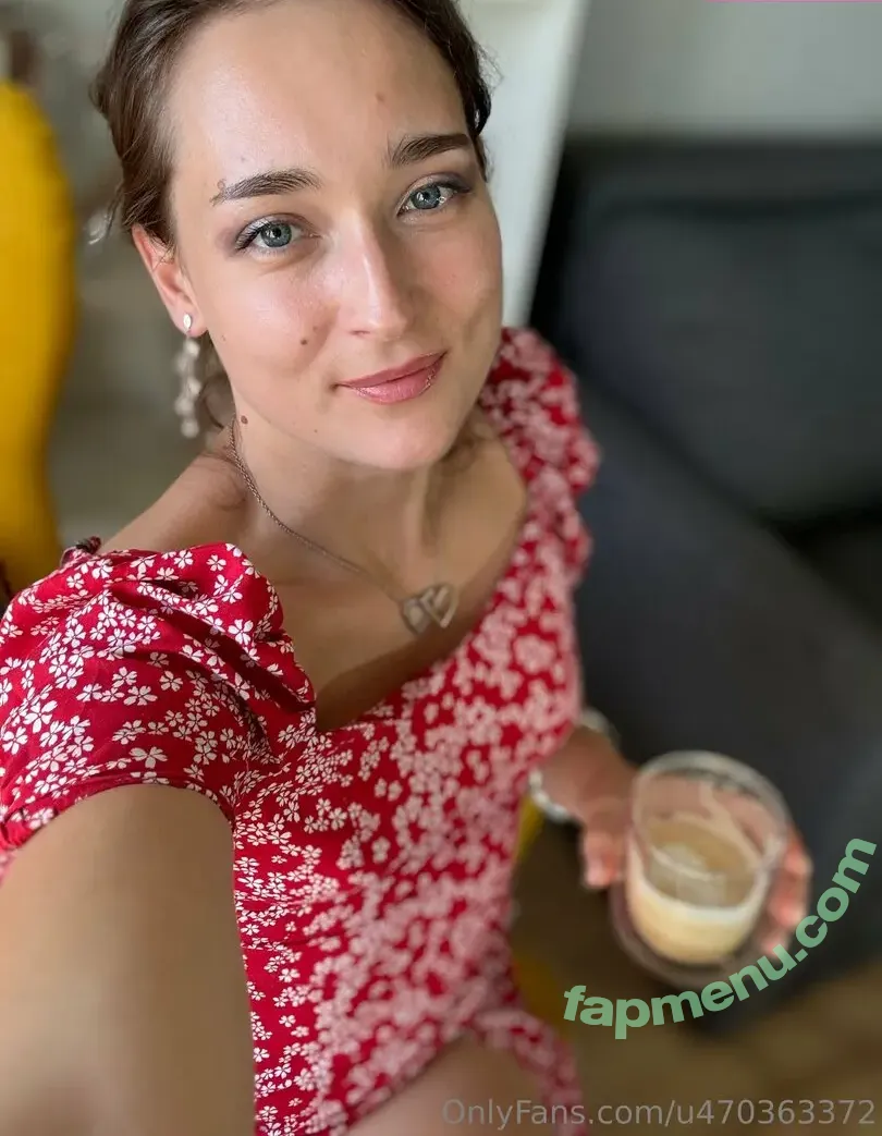 jollyjollly nude photo #0005 (jellaijolly)