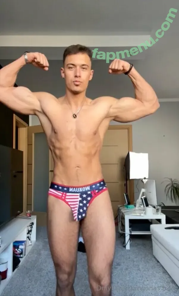 jonas.tren nude photo #0017 (jonas_tren)