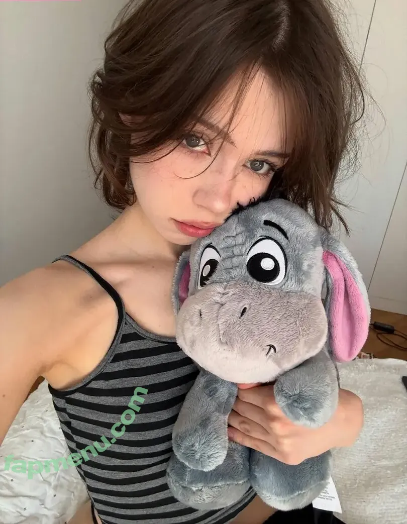 jonorriiss nude photo #0008 (jonorriiss)