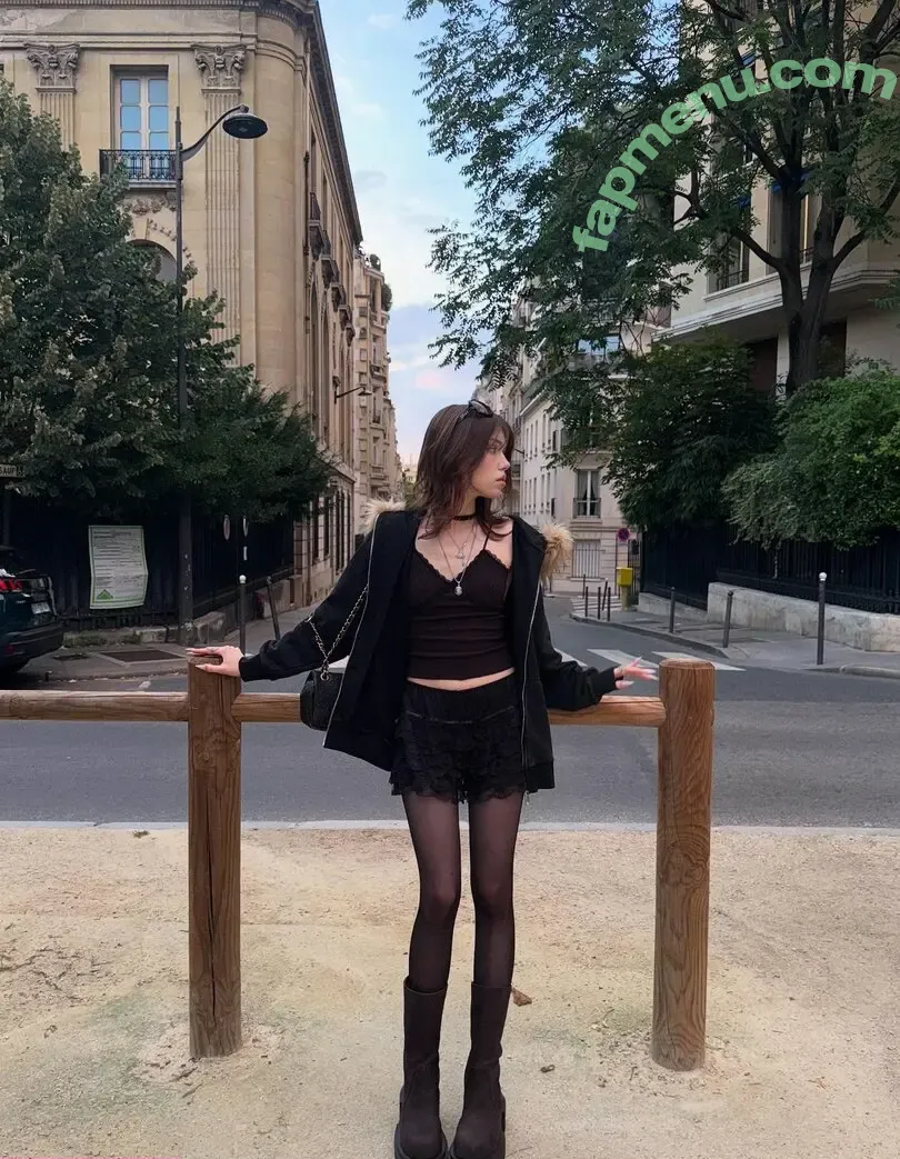 jonorriiss nude photo #0020 (jonorriiss)