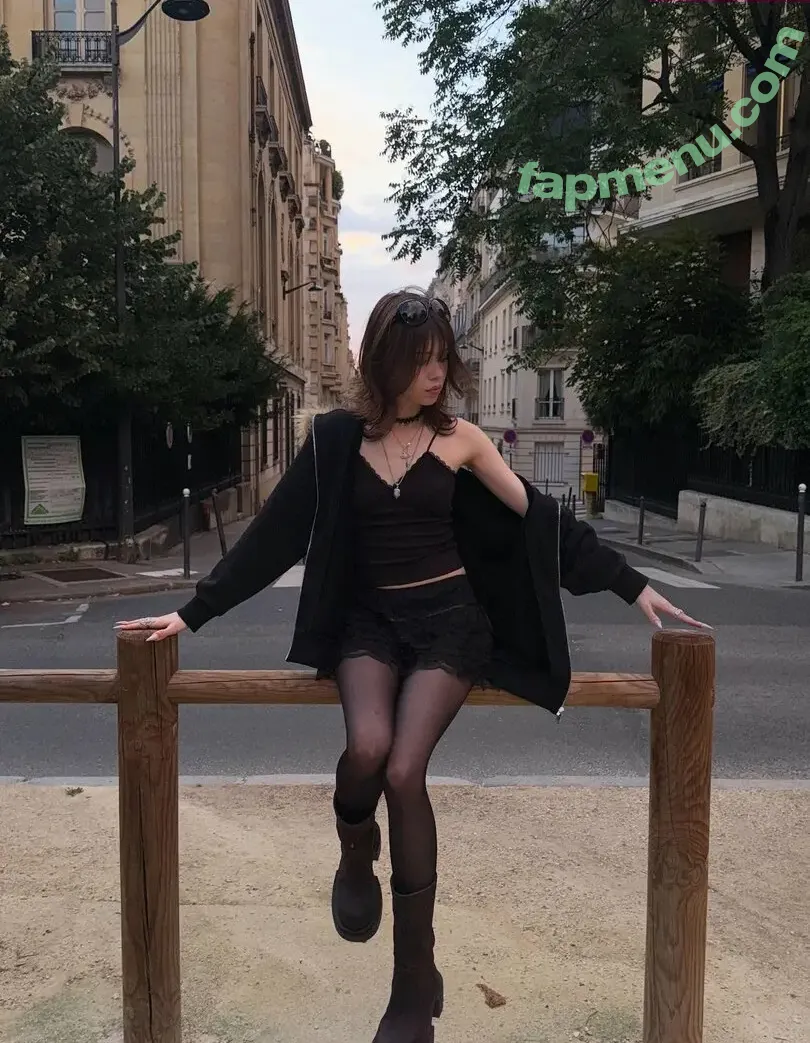 jonorriiss nude photo #0024 (jonorriiss)