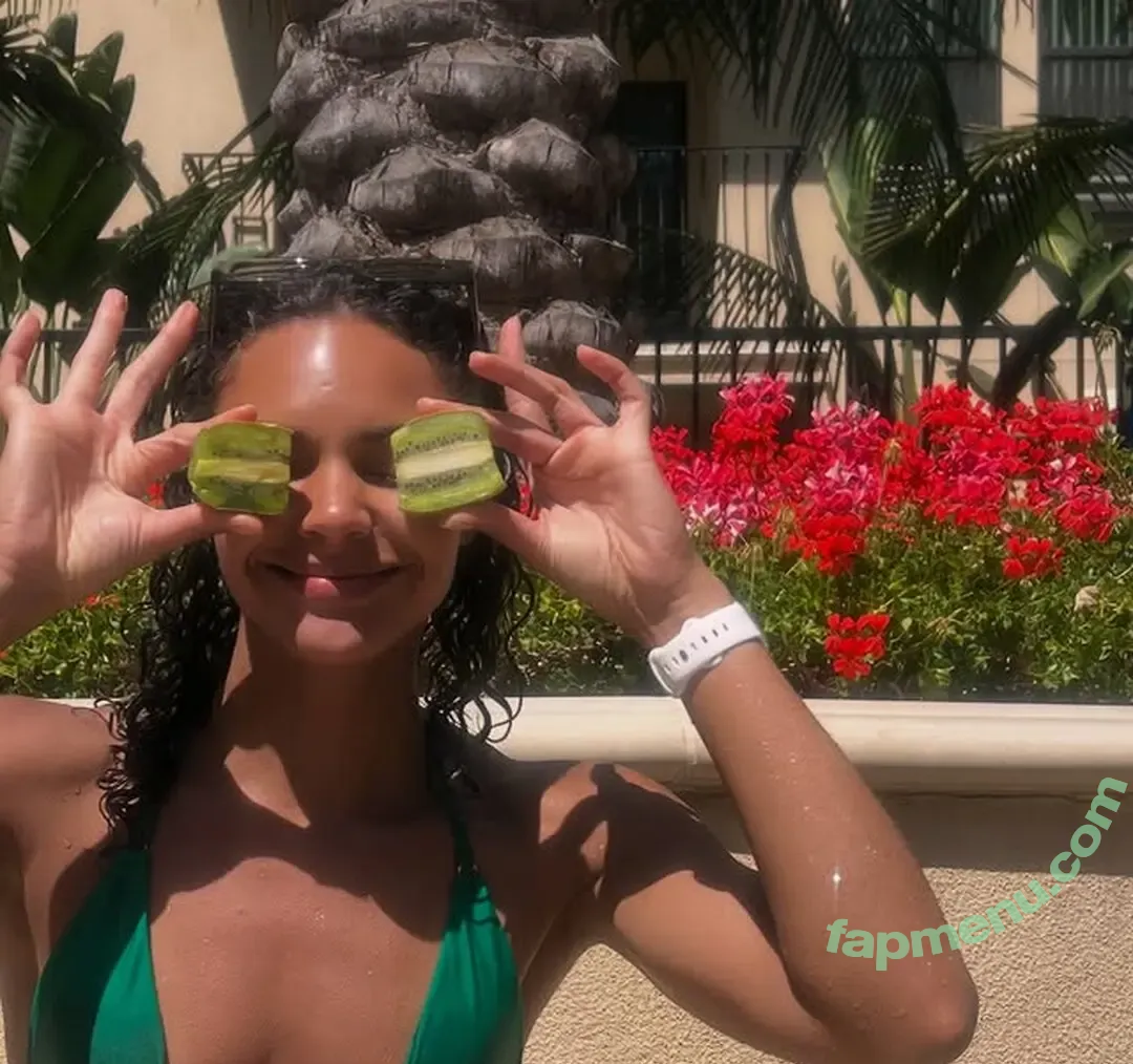 Jordan Coleman nude photo #0023 (Corridor Digital / ITSCHASECOLE / jordan_coleman)
