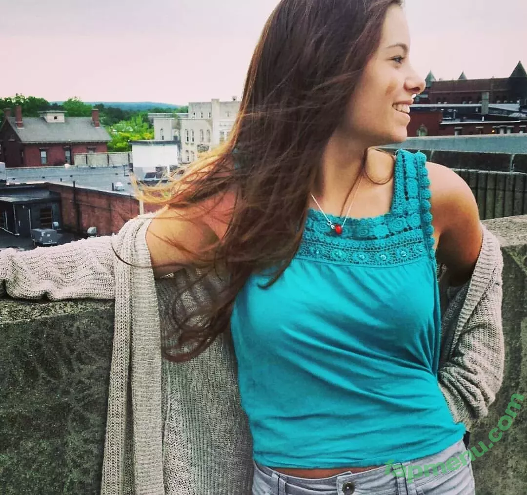 Jordan Rose Schmidt nude photo #0020 (jordanroseschmidt)
