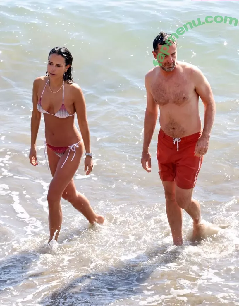 Jordana Brewster nude photo #0204 (JordanaBrewster)