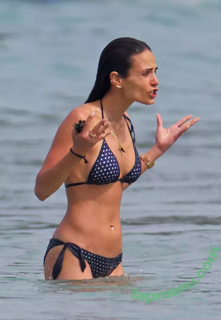 Jordana Brewster nude photo #0238 (JordanaBrewster)