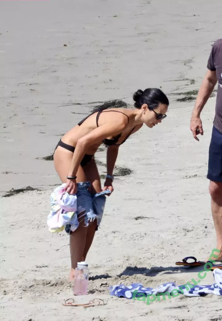 Jordana Brewster nude photo #0643 (JordanaBrewster)