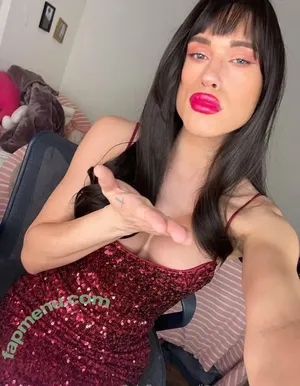  nude photo #0005