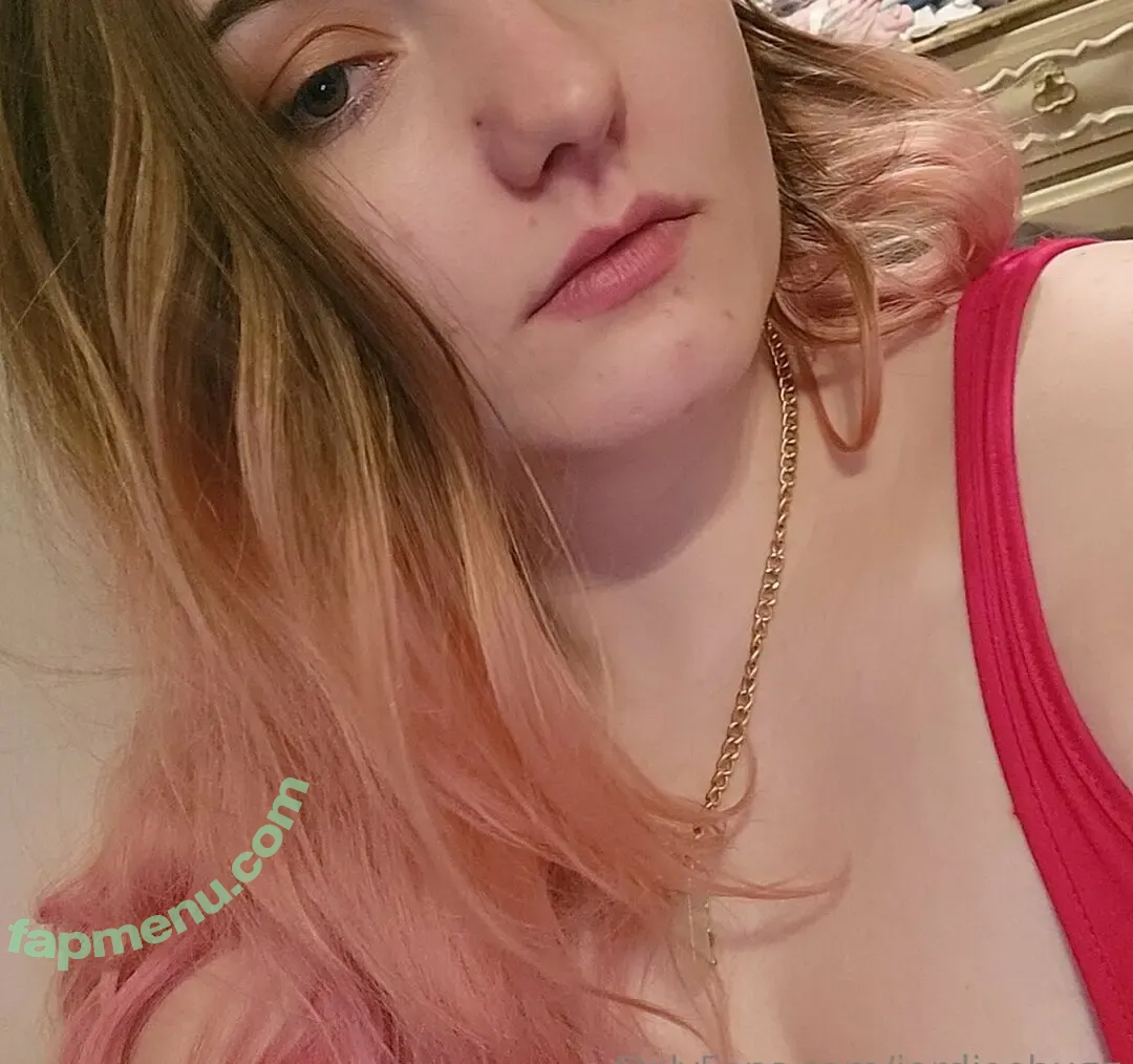 Jordieebugg nude photo #0017 (jordiee_bugg_)