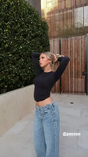 Jordyn Jones / jordylee.jones / jordynjones nude photo #0603