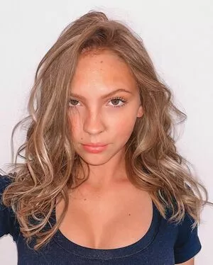 Jordyn Jones / jordylee.jones / jordynjones nude photo #0694