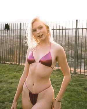 Jordyn Jones / jordylee.jones / jordynjones nude photo #0730