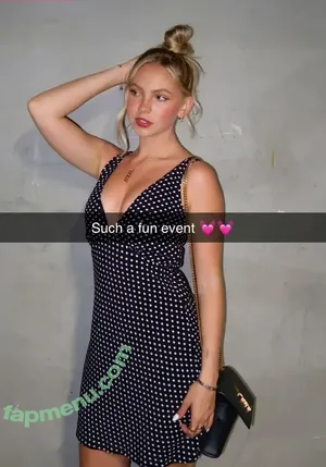 Jordyn Jones / jordylee.jones / jordynjones nude photo #0911