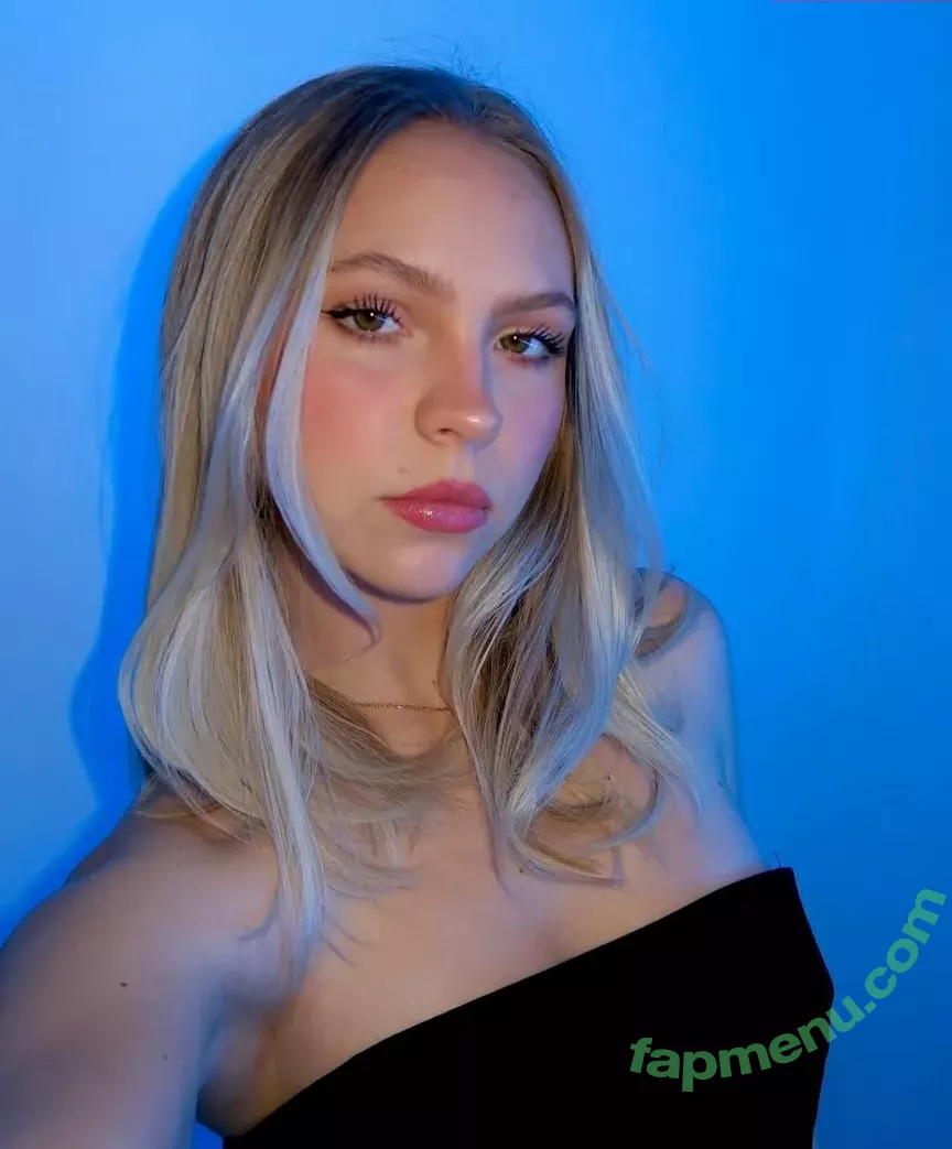 Jordyn Jones nude photo #0638 (jordylee.jones / jordynjones)